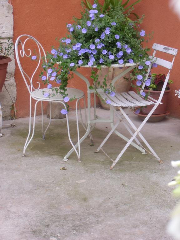 Petit Grenier Douillet De Cathie Bed & Breakfast Roquemaure  Luaran gambar